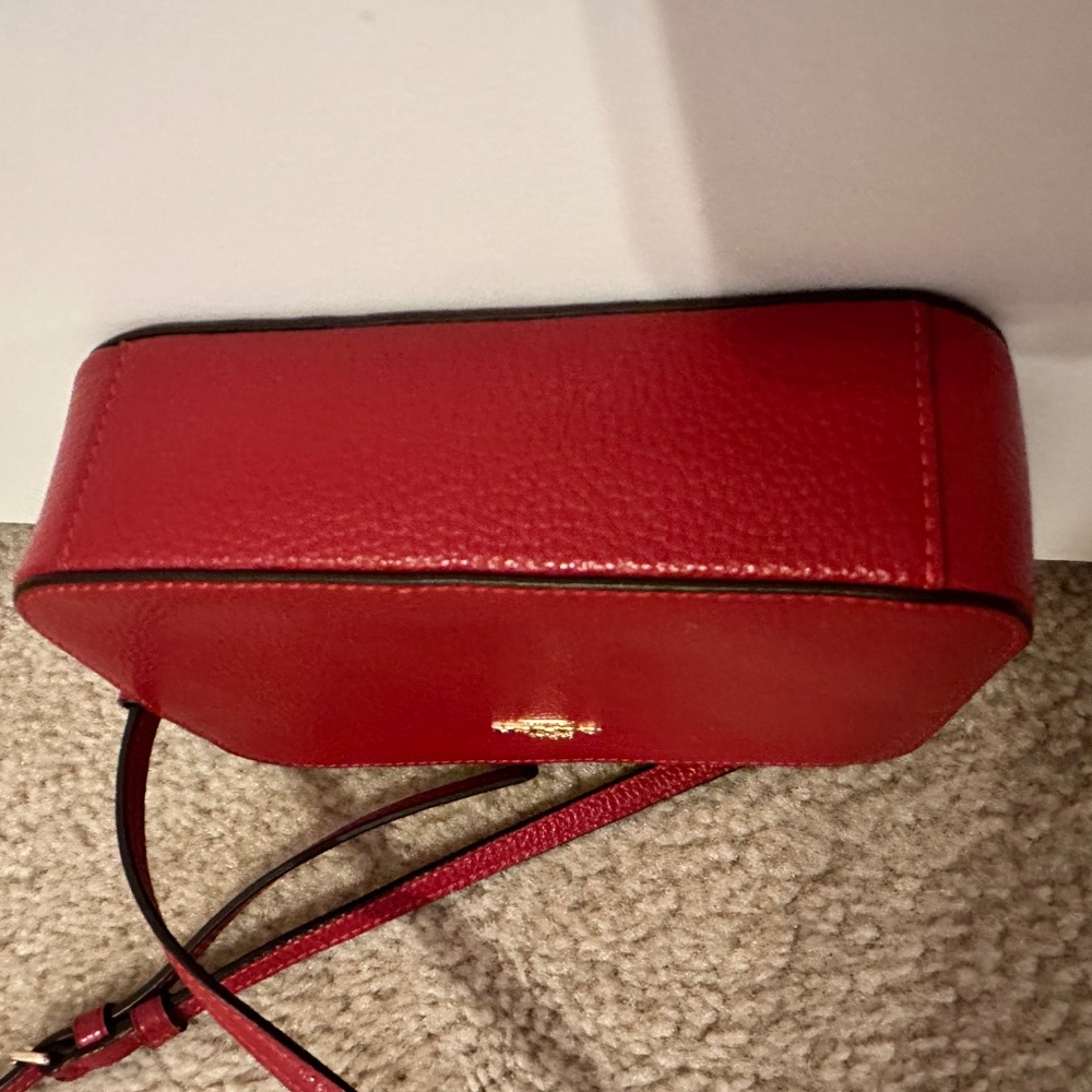 Red Leather Coach Side Bag - Picture 14 of 14